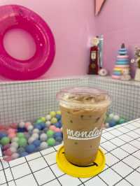 Monday Cafe💛🔆