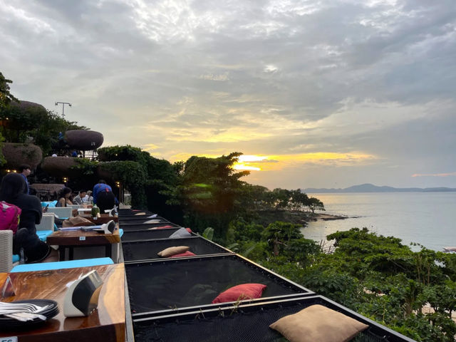 泰國🇹🇭 Pattaya - 3 Mermaids Cafe & Restaurant