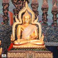 หลวงพ่อเพชร วัดท่าหลวง