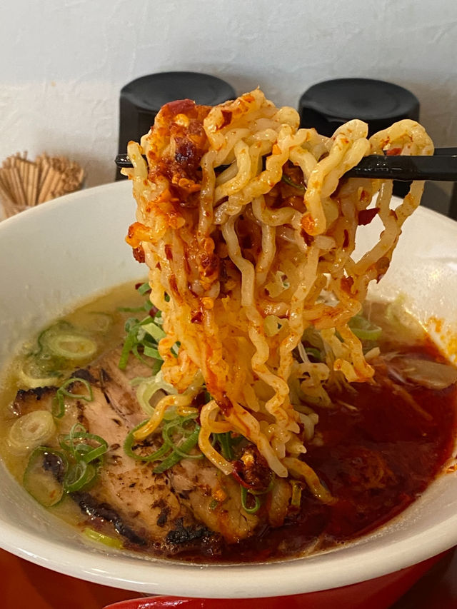 【大阪/長堀橋】博多で人気の淡麗魚介系塩ラーメンが楽しめる