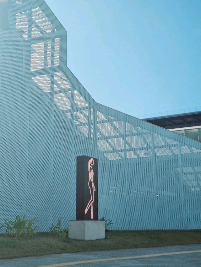 다양한 볼거리의 f1963