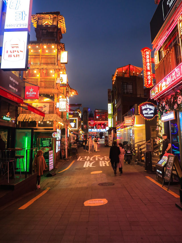 【ソウル🇰🇷】梨泰院を夜を待ちぶら | Trip.com ソウル
