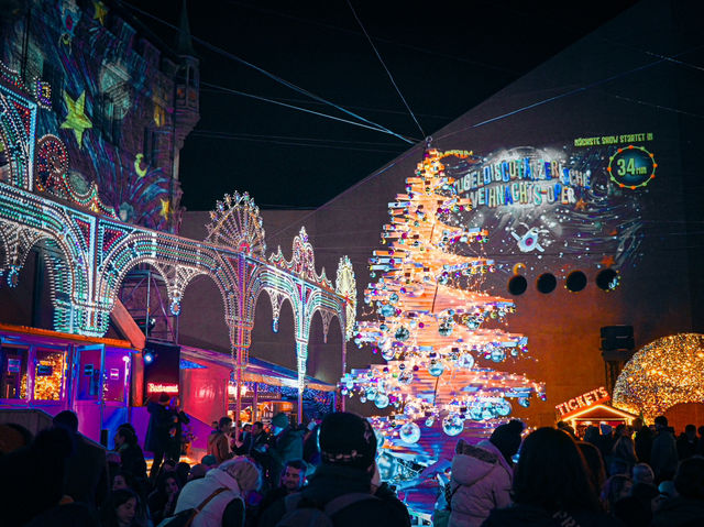 Magical Christmas at Illuminarium Zurich