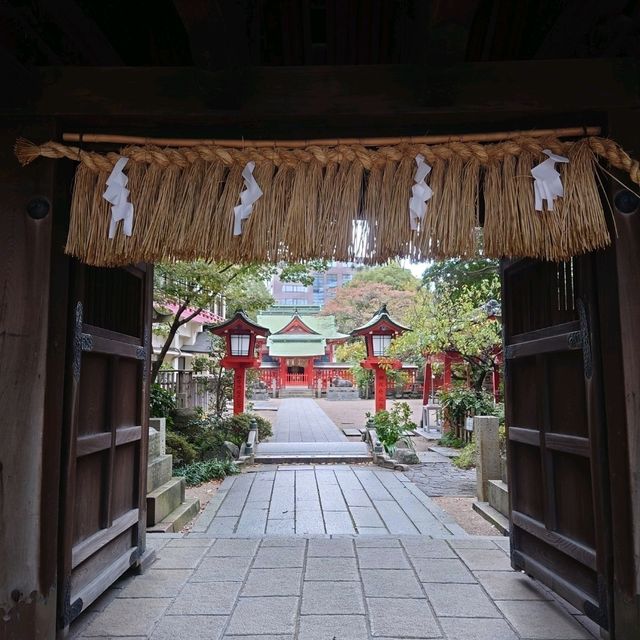 天神の由来となった神社「水鏡天満宮」