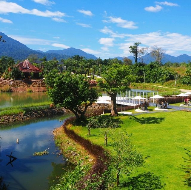 Fujijun ค่าเฟ่เปิดใหม่วิวภูเขา จันทบุรี