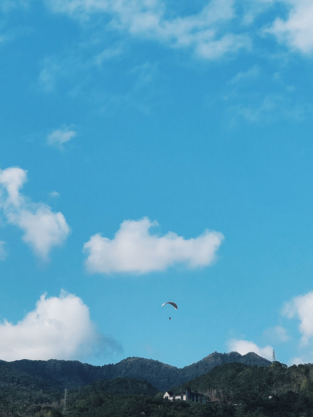 週末小旅行 🚗🌊 來烏石港擁抱大海吧