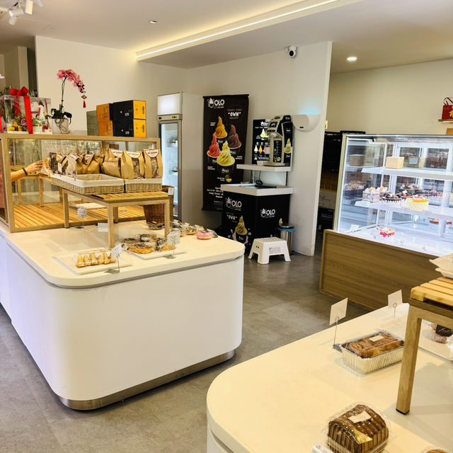 Fresh Bakes & Happy Vibes: A Visit to Just Bread Cafe