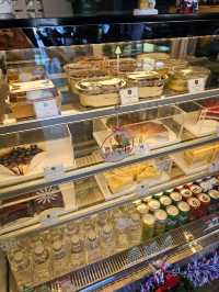แลเฌอ เดอ คาเฟ่ | รามอินทรา