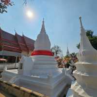 วัดเสาธงทอง เกาะเกร็ด