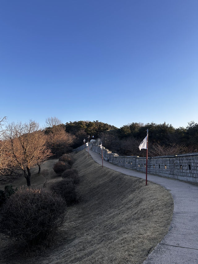 서북각루와 서포루 사이 약 55m 거리에 자리한 서일치🇰🇷