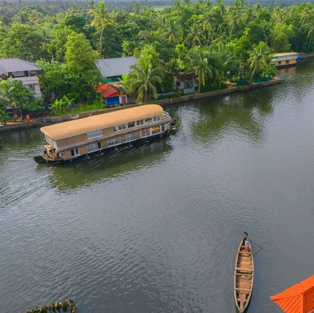 🌅 Awesome Views of Alleppey – A Picture-Perfect Paradise! 🚤🌴