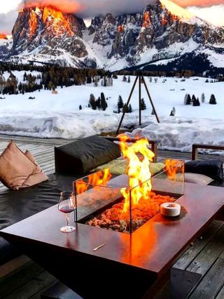 🎿 Skiing in Davos: Switzerland’s High-Altitude Adventure 🏔️❄️