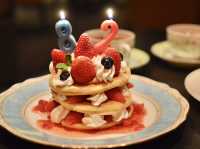 Pancakes with Happy Birthday plate at Courtyard Tokyo Ginza🎂