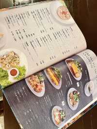 ร้านอาหารริมทะเลบางแสน บรรยากาศดีสุดๆ