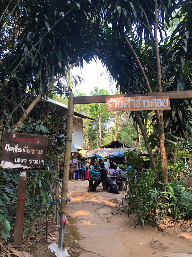 เลอกวาเดาะ ขุนเขาแห่งศรัทธา
