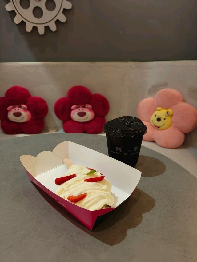 A Café with a Playful Twist – Art Toys Café