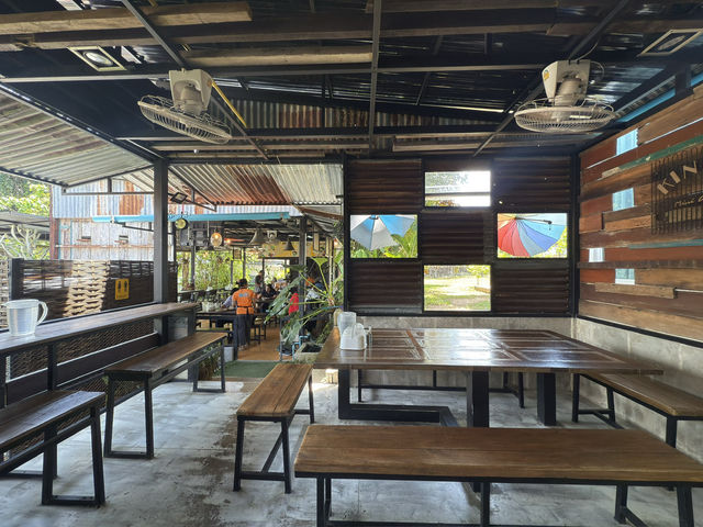 ร้านอาหารพื้นบ้านภูเก็ต