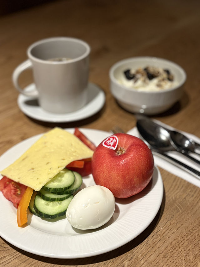 아이슬란드 호텔 다이닝부터 조식까지 만족스러운 ‘HOTEL LAXA’🇮🇸💚