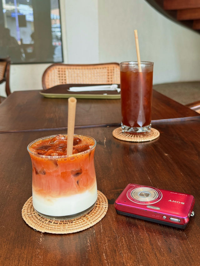 REALM CAFE HATYAI คาเฟ่ไวบ์ดีที่หาดใหญ่
