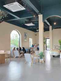 BeYourOwn Cafe คาเฟ่ปากเกร็ด นนทบุรี