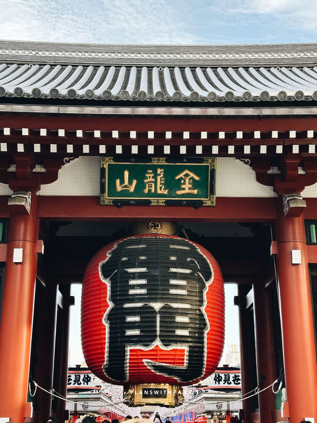 วัดเซ็นโซจิ (Sensoji Temple)🏮✨