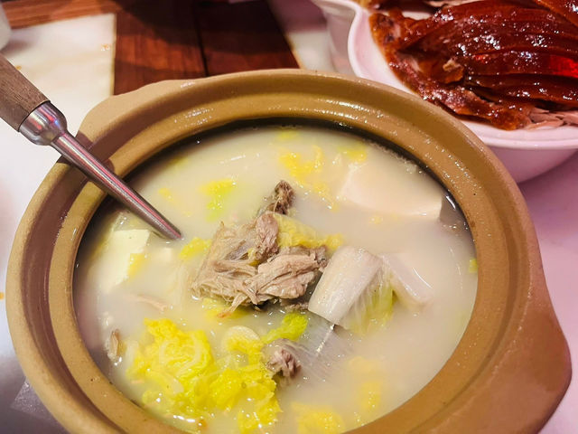 ”เสี่ยวเตี้ยวหลีทาง“ ร้านอาหารปักกิ่ง เซี่ยงไฮ้