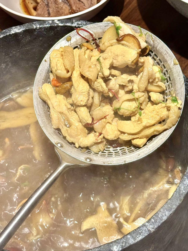 蘑界|深圳人氣野生菌火鍋