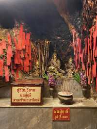 ศาลเจ้าพ่อเขาใหญ่ 🙏🏻💯