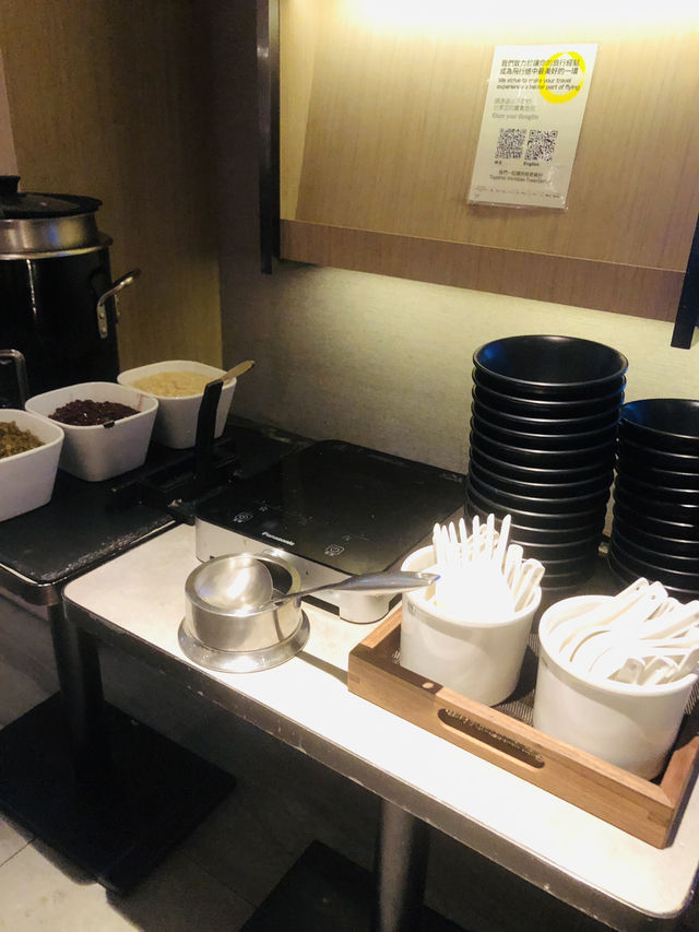 很美味的一個貴賓室集合當地台北的小食