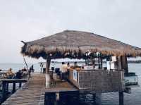 Blue Pearl Bar - Koh Mak บาร์กลางทะเล
