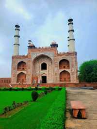 Akbar’s Tomb – A Legacy in Stone and Serenity