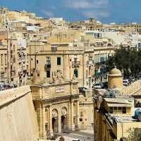 Valletta City Walk: A Stroll Through Malta's Baroque Capital🏰🌅