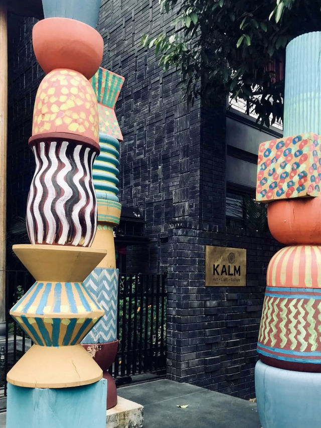 수공예품과 치앙마이의 문화생활을 즐길 수 있는 🎨 치앙마이 올드타운 미술관여행지