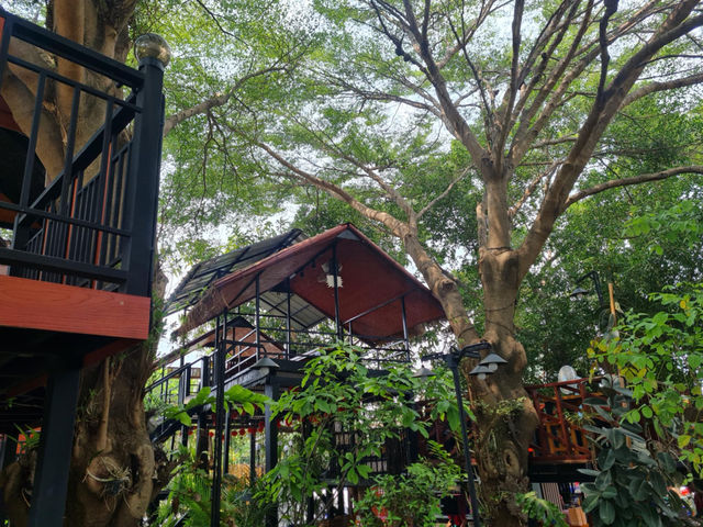 ซันโต๊ดคาเฟ่(บ้านต้นไม้ นครปฐม)คาเฟ่ลับๆ