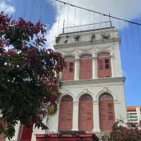Vibrant Streets of Heritage: Exploring Chinatown Singapore