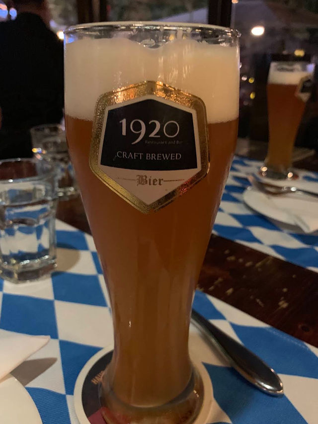1920 Restaurant and Bar
