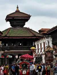 Bhaktapur Durbar square 13th century architecture 