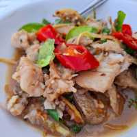 ร้านเจ๊โนรี ข้าวต้มปลา อาหารตามสั่ง