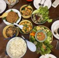 ร้านชะลอม Cha-Lom กระบี่