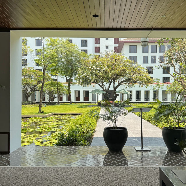 A Superb Bangkok Hotel: A "Kerry Hill Alternative" That Delivers! ✨🏨