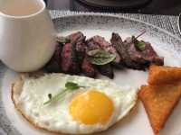 Enjoy Delicious Food - Raffles Hotel Jakarta 