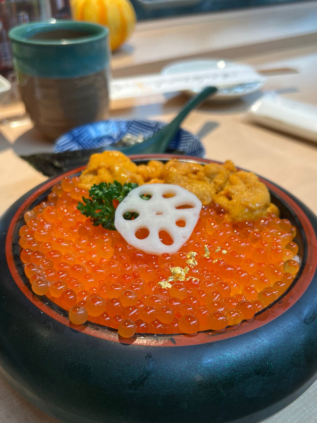 🥢金澤必訪｜近江町市場美食與熱鬧一次滿足 🍣🦀🔥