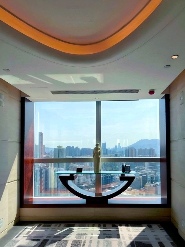 Business Trip Stay at Cordis, Hong Kong – A Blend of Comfort, Style & Convenience.