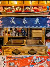 Crab Stick or Eel? This Japanese Street Food Spot in Guangzhou Has Next-Level Okonomiyaki!