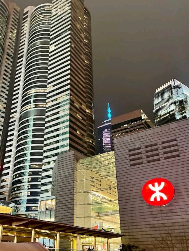 🌟🏨 Hyatt Regency Hong Kong, Tsim Sha Tsui – Classic Comfort in the Heart of Kowloon 🇭🇰✨