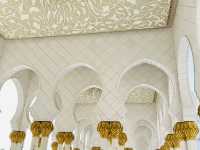 Grace in White: A Visit to Sheikh Zayed Grand Mosque