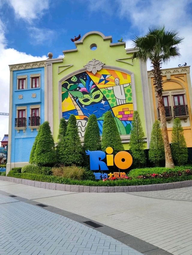 🌄 Top Attractions in Genting Highlands – Fun Above the Clouds! ☁️🎢🎰