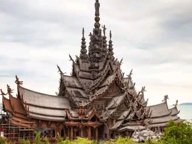 ปราสาทสัจธรรม