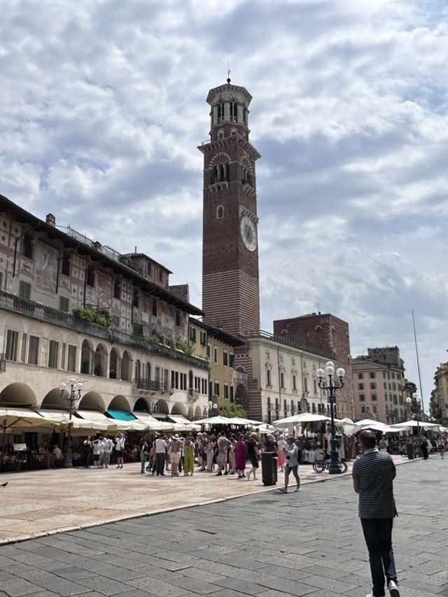 Fall in Love with Verona – The Romantic City of Italy 🇮🇹💫