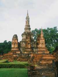 เที่ยว "อุทยานประวัติศาสตร์สุโขทัย" 🇹🇭